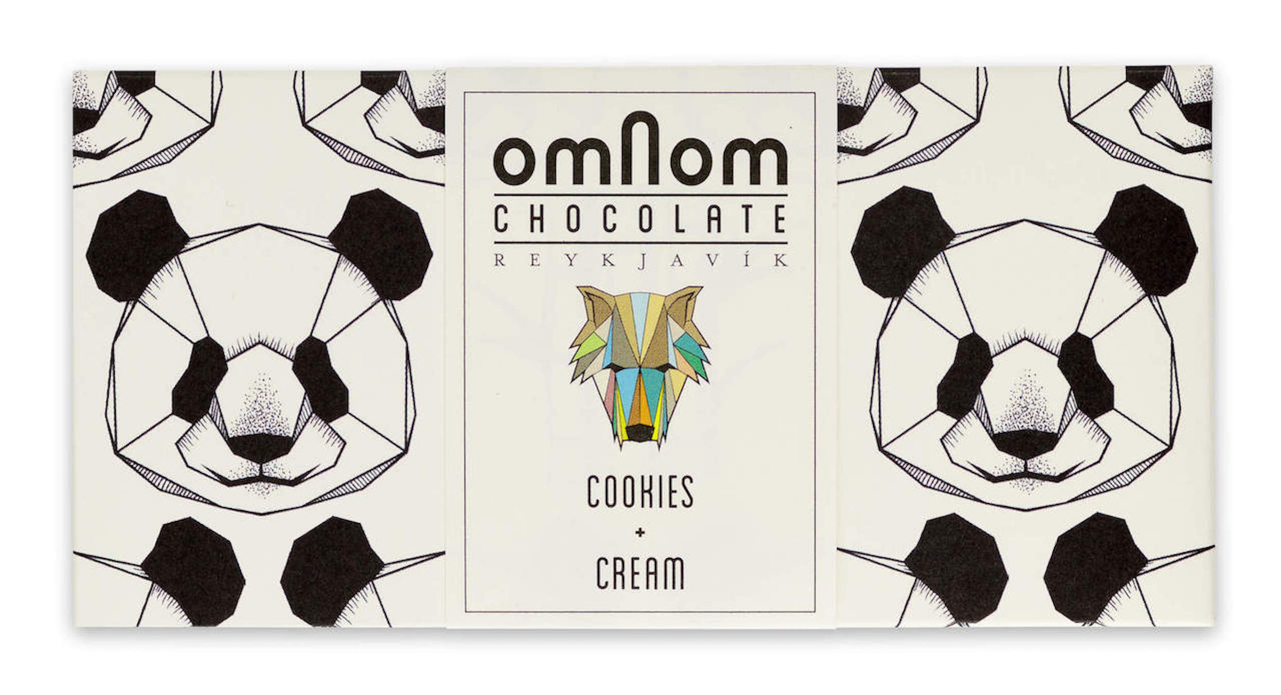 Verpackung der Cookies and Cream-Schokolade von Omnom in weiss mit schwarz-weissen Pandaköpfen